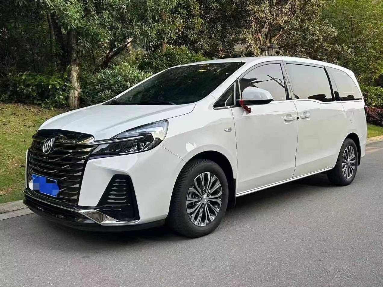 7座別克GL8自駕租車(chē)